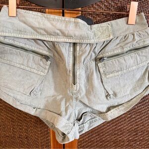 Free People cargo Green Shorts Size XS
